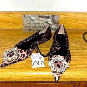 NWT Zara flats cheetah size 36/6. New.